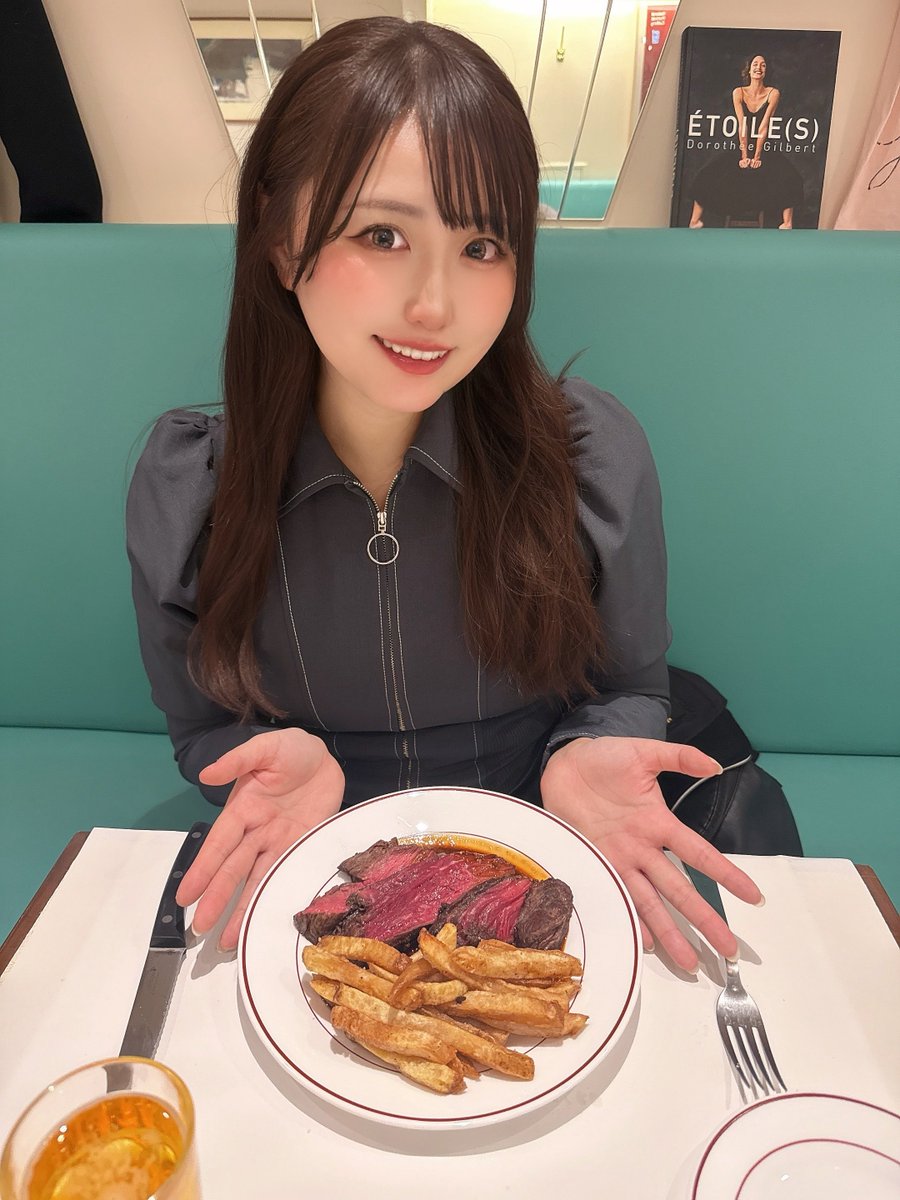 水瀬ちか🌻ガンダムガチオタモデル tweet media