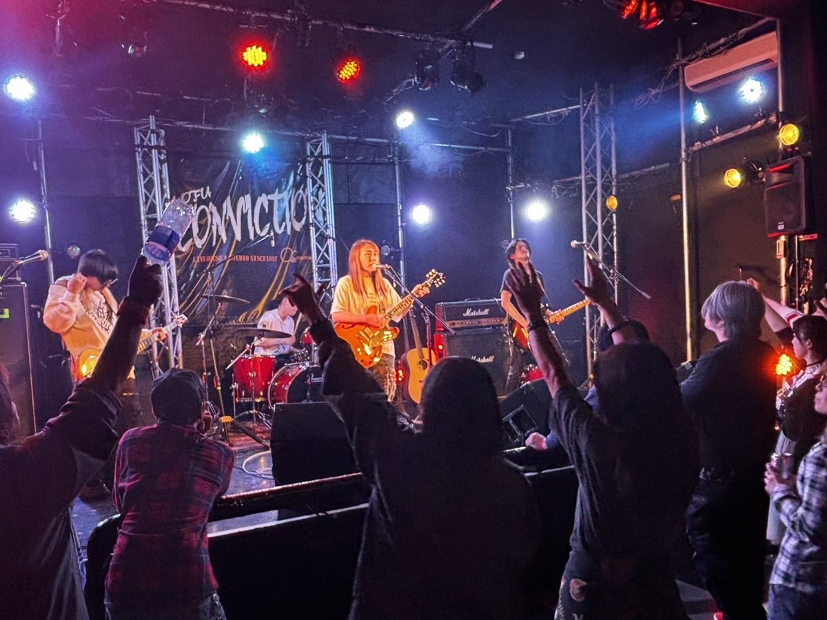 utsula_band's tweet photo. 2026/4/24
Listen to the cry of my heart!
久しぶりにCONVICTIONでライブでした！
ありがとうございました！！ https://t.co/D253o4npUQ