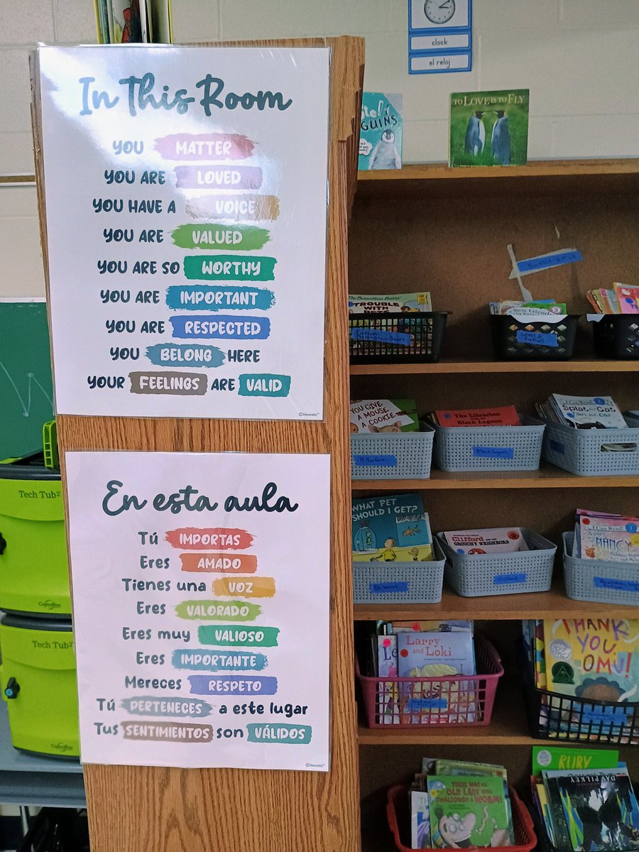 KarenLuvs2Read's tweet image. Hi! I'm Karen. 3rd grade teacher for 15 years &amp;amp; now Reading Specialist for 3rd-5th graders for the last 9 years- all at the same school. #TeachersofTwitter

Helping kids become better readers &amp;amp; learn to love reading is the best job! 💗
 amazon.com/registries/gl/…