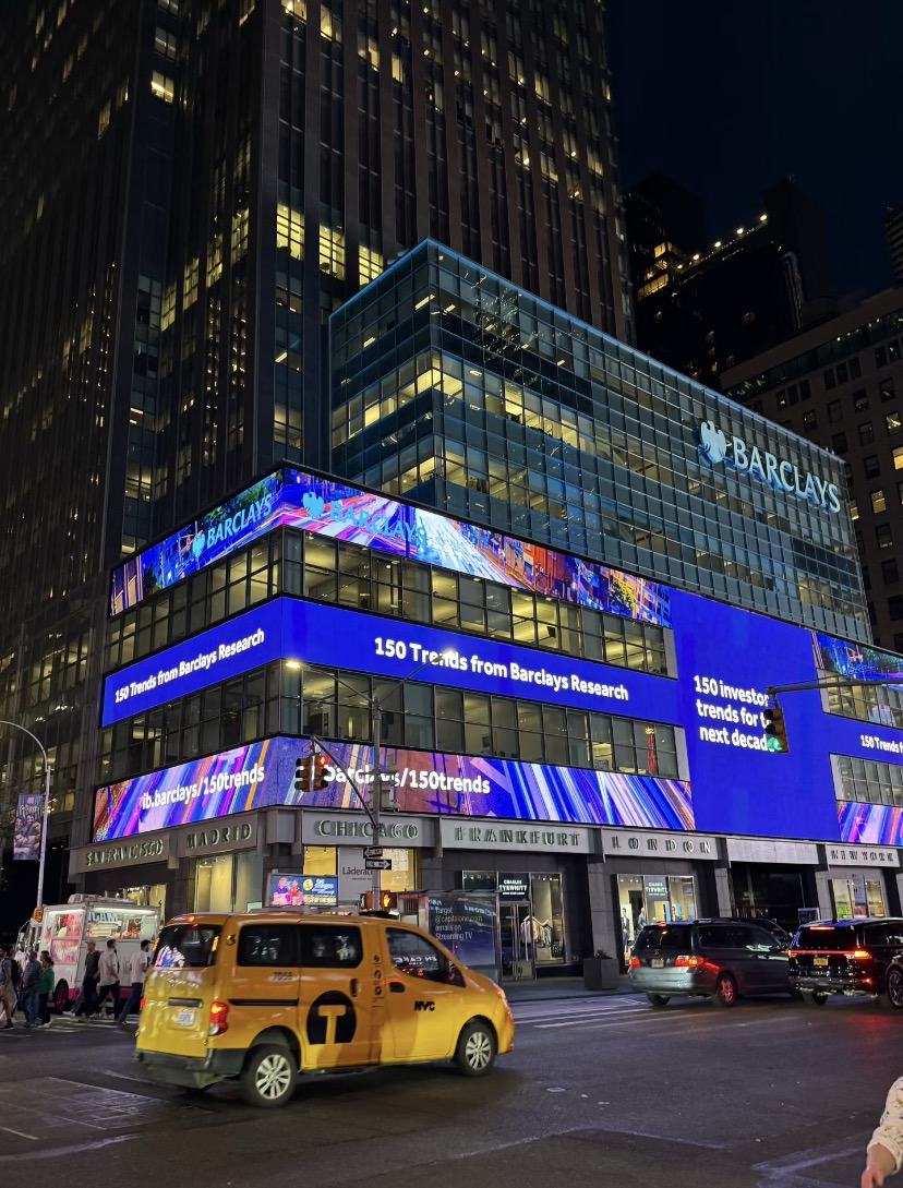 juninhobtb's tweet image. The lights of skyscrapers are the city's breath. No post-processing is needed; the color contrast at this moment is nature's perfect filter. What should I eat tonight? 🤔 #NewYorkNight #Atmosphere
