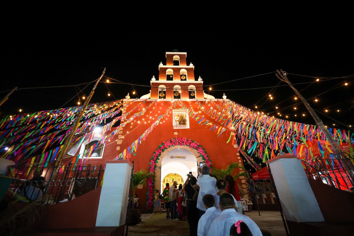 STEinforma's tweet image. #Gobierno del Renacimiento Maya construirá nuevo telebachillerato en Chumayel wp.me/p6Zyu6-1H1D 

Al encabezar la inauguración de la Feria Tradicional, el Gobernador @huachodiazmena dio a conocer el proyecto que ampliará las oportunidades educativas para las y los jóvenes
