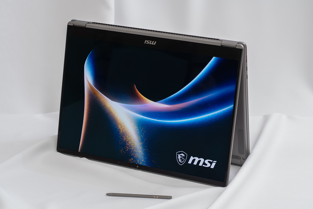 pc_watch's tweet image. 画面分割しても“見切れない”快感！「文字の小ささ」とおさらばできる16型2in1という選択肢 ～MSI「Prestige 16 Flip AI+ C… pc.watch.impress.co.jp/docs/topic/spe… #Sponsored #MSI