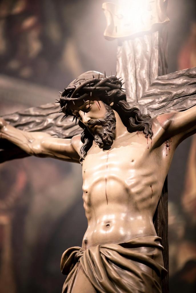neverbrokemore's tweet image. "Behold the King of Kings.
A powerful 3D rendering of Jesus Christ on the cross. ✝️
“Greater love has no one than this: to lay down one’s life for one’s friends.” – John 15:13
#JesusChrist #ChristianArt #Faith #3DArt"