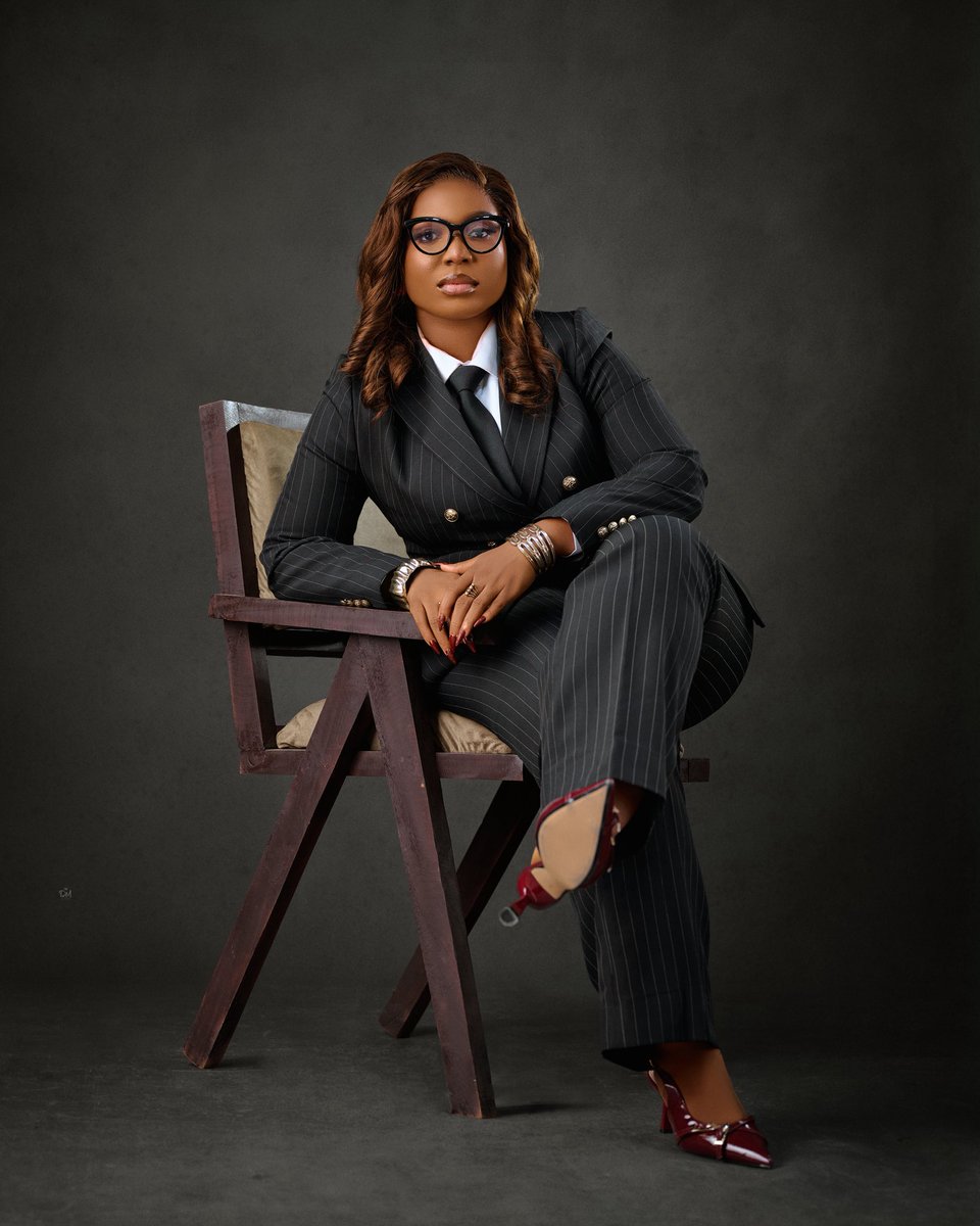 Precious cant afford a sienna tweet media