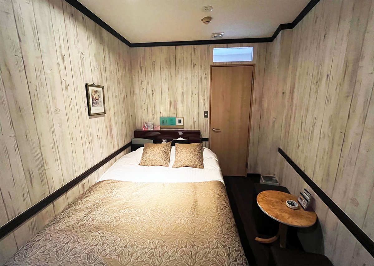 HOTEL__U's tweet photo. ホテルUではGW中も休まず営業しております。
ご利用お待ちしております。 https://t.co/u27fZyiHBw