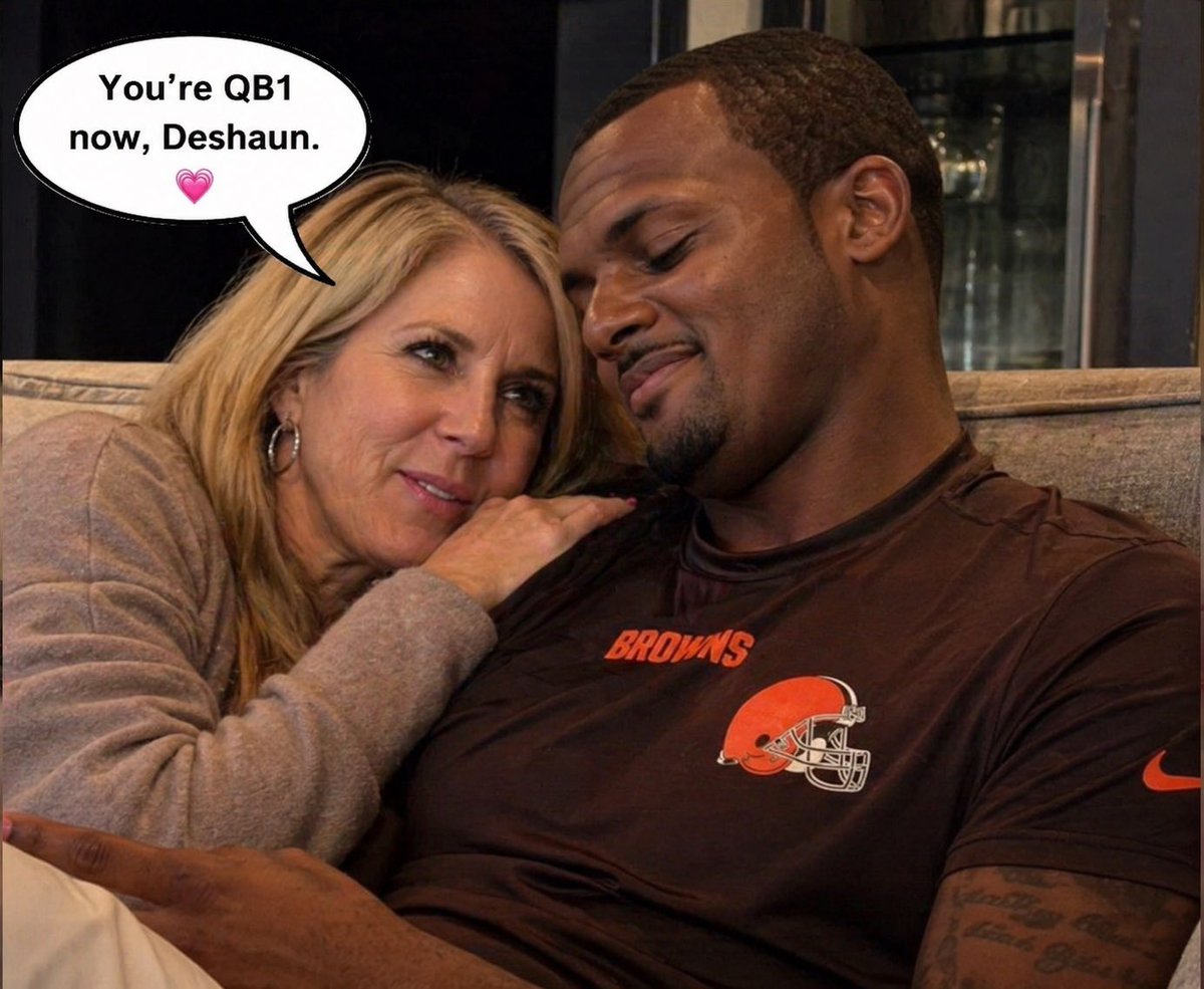kardiackap's tweet photo. Watson def tweeted that from Mary Kay’s phone 😭 https://t.co/49EHdAZZxo