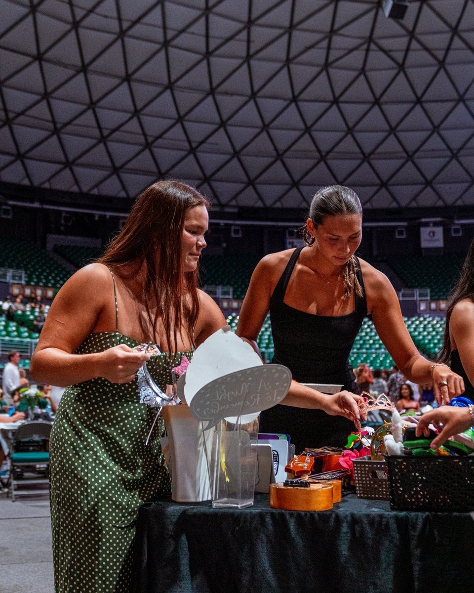 早い者勝ち 希少 ハワイ大学 ウォーリアーズ ヘビーウェイト ジャケット XL Hawaii Athletics (@HawaiiAthletics) on X