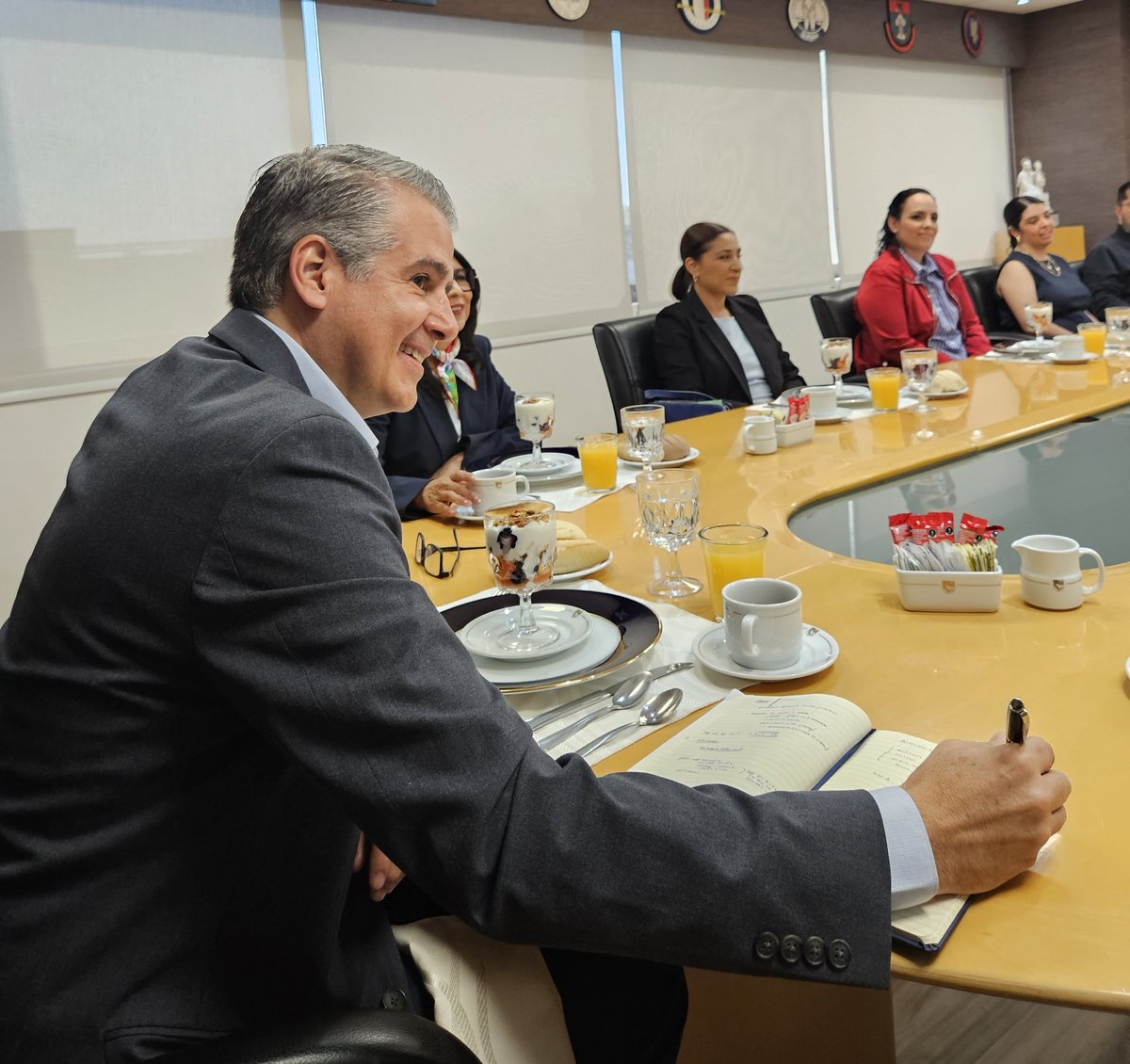 Luis Beas tweet media