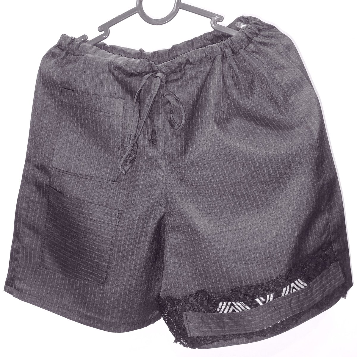 TichennyTC's tweet photo. π©³β¬β¬πΌοΈπ«
#fashionthursday
#slimesh00rts
#vvmpsh00rts
#blackandwhitepicture
#shorts https://t.co/pg3ch7cqEy