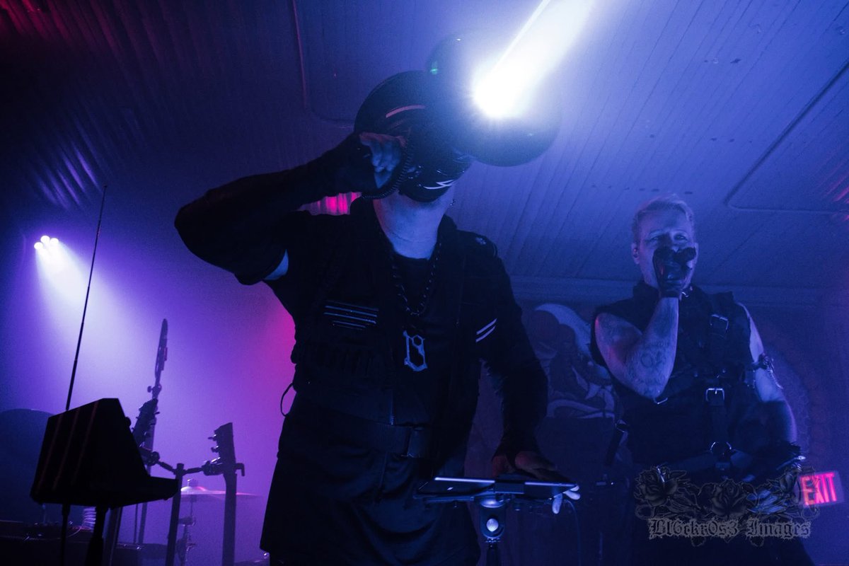 bl6ckr0s3's tweet image. Wed. Apr. 22, 2026 | #SuckersForPunishmentTour

@JulienK 
@CobraNashville 

#orgy #industrial #rock #gothstyle #electronic