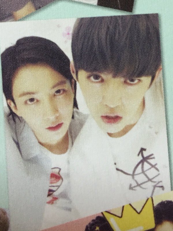 1. the princess sticker on jeonghan
2. the 정쿱 doodle they wrote themselves
3 them having taken these together