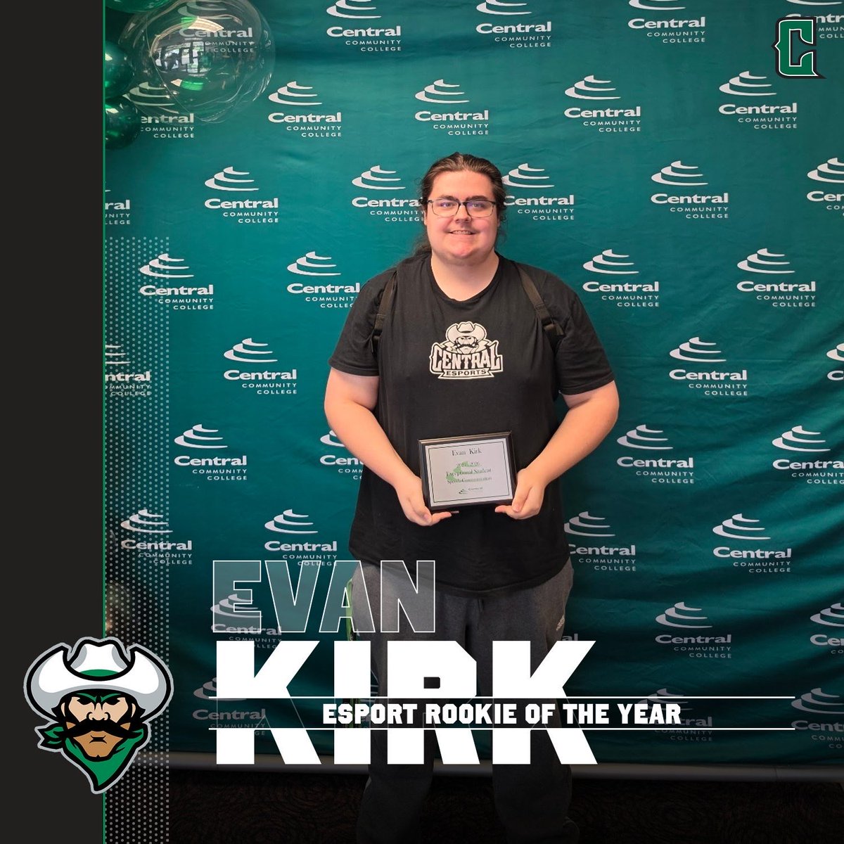 CCCRaiders's tweet photo. 𝓒𝓸𝓷𝓰𝓻𝓪𝓽𝓾𝓵𝓪𝓽𝓲𝓸𝓷𝓼‼️

This year’s finalists for ROOKIE OF THE YEAR are below… the winners are Leo Morley Robertson for the men, Erin Harris for the women, and Evan Kirk for Esports🔥 

#GoRaiders https://t.co/qnudwpT3wv