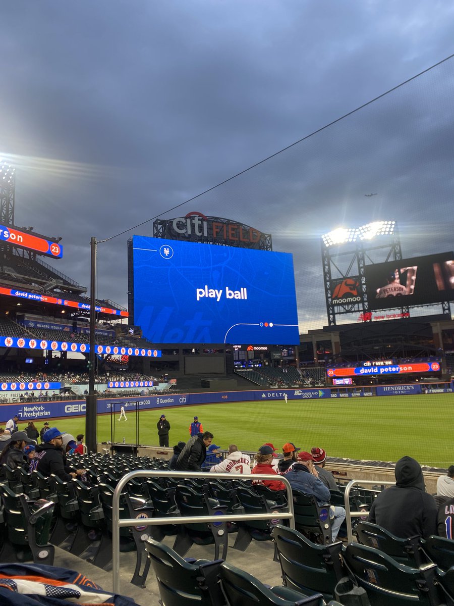 Mets Sopranos tweet media