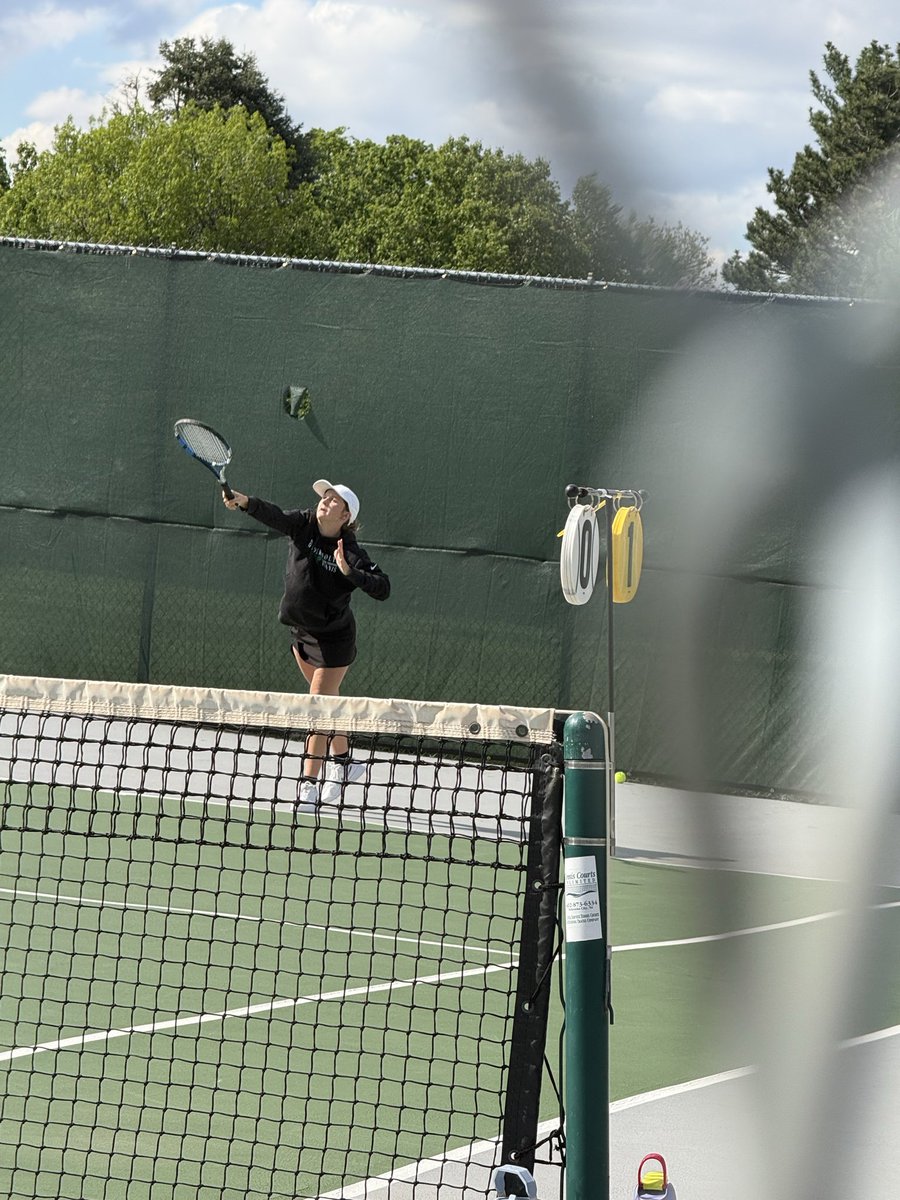 Thunderbolt Tennis tweet media