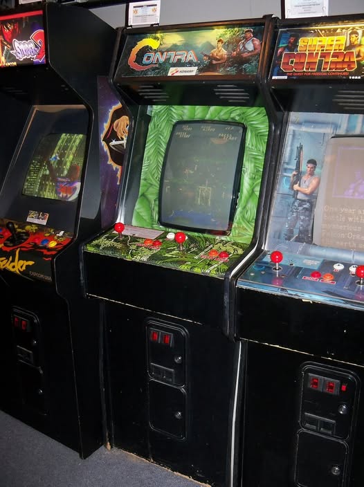 Vintage_Arcade's tweet image. Contra!! #arcadegames #gamerooms #RetroGaming #vintage #retro #giftideas #gamers #gaming #retrogames #gifts #bigboytoys #pinball #giftsforher #summer #homegamerooms #mothersdaygifts #entertainment  818-246-2255