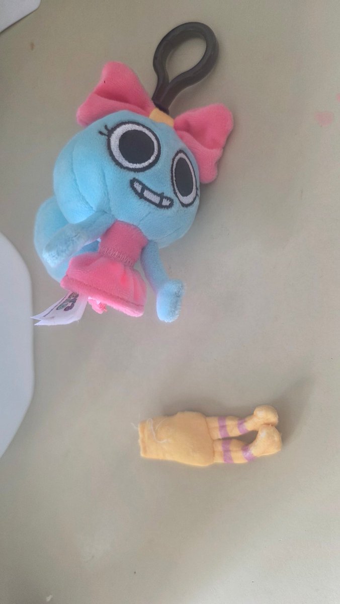 wormz 🐛🌷🌻 tweet media