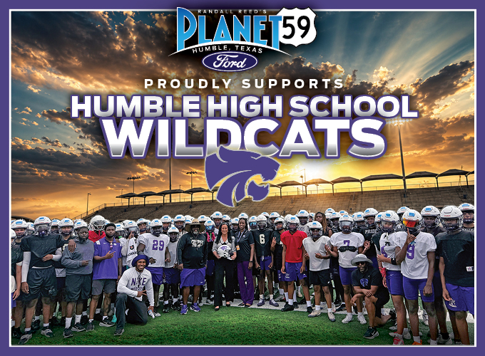 PlanetFord59's tweet image. Touchdown for #Community! #PlanetFord in #Humble is proud to support the Humble High School &amp;amp; it’s #Football team. Heather Elkin, #Community Relations, hit the field with the team in a show of #Wildcats support. PlanetFord59.com!
#GoWildcats #HighSchoolFootball