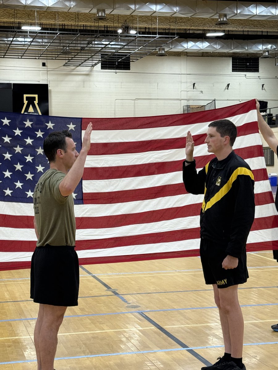 AppRotc's tweet photo. Wrapping up the semester with good Physical Training. Sophomore Will Johnson conducted the contracting oath and other Cadets were recognized for achievement, and the program acknowledged the support from our medical health team. Seniors finished with a combat PT session. FOTM! https://t.co/e6yQOSv5Ff