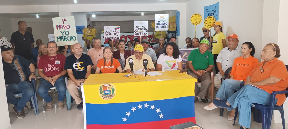 sandraalfaro's tweet photo. #29Abr26 #SandraAlfaro Hoy se realizó la rueda de prensa de la PUD #Monagas, afinando la convocatoria para la marcha del #1roDeMayo en #Maturín.
@VoluntadPopular 
@freddysuperlano 
@rolandcarreno
#EleccionesLibresYa https://t.co/vthSb4ZmzJ