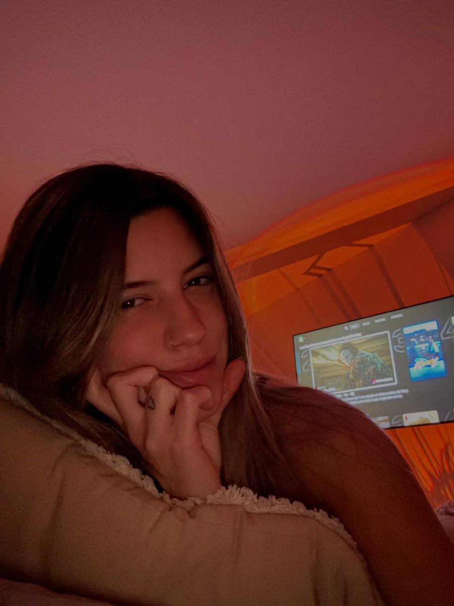 Emily 🫦 tweet media