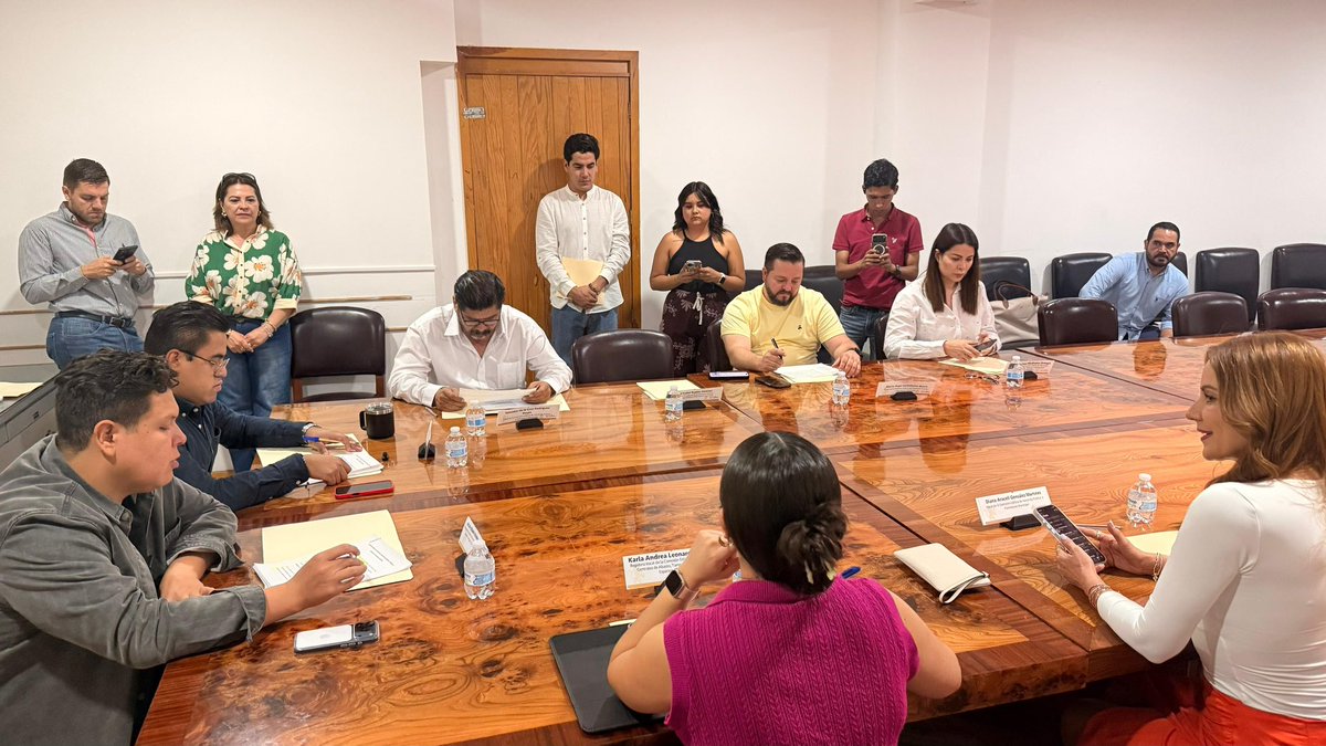 Salvador Rodríguez tweet media