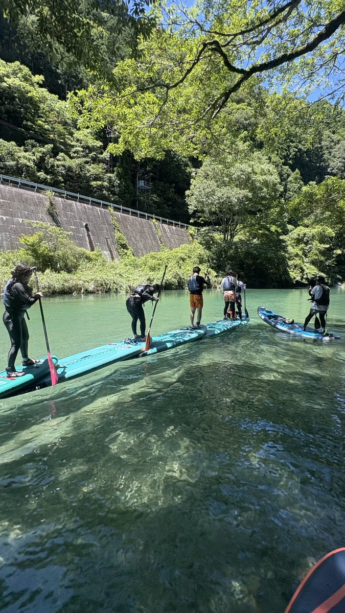 kochi_sup's tweet photo. GW前半、
明日と明後日は晴れ予報!!
特に2日の土曜日は透明度抜群の
仁淀ブルーが期待できます。
SUP体験、カヤック体験ともに
まだご予約空きあります。
仁淀川へ遊びにお越しください。
ご予約はプロフィール欄の
URLよりよろしくお願いします。

お着替えさえあれば
ウェットスーツのレンタル完備。 https://t.co/negcro5X0P