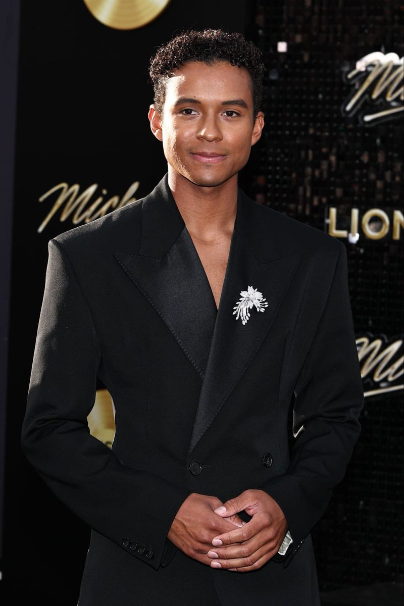 acervo jaafar jackson tweet media