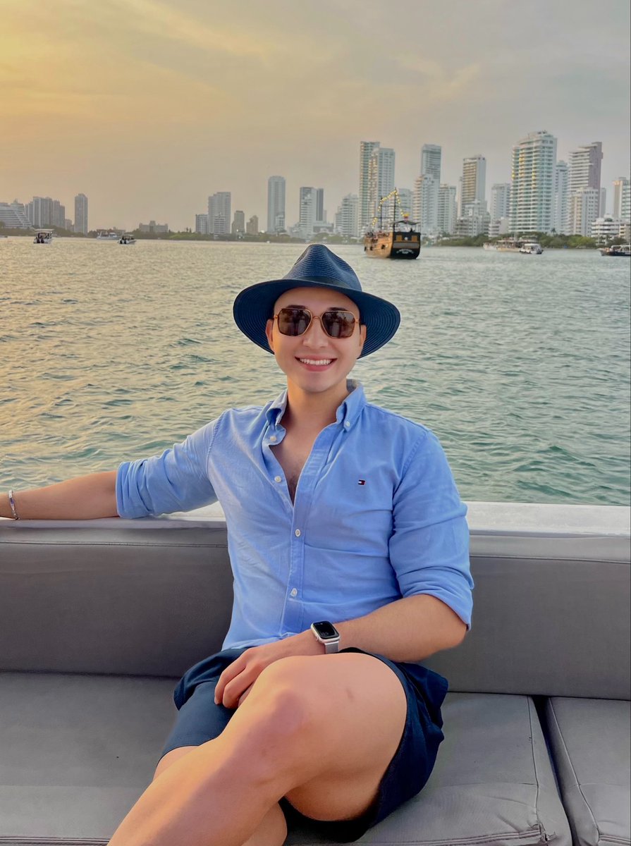Oye mi amor soy todo tuyo en la vida real☀️
