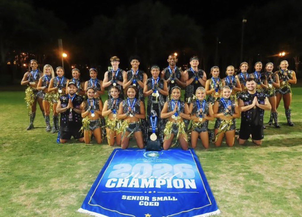 KAREN🖤 | WORLD CHAMPS🥇 tweet media