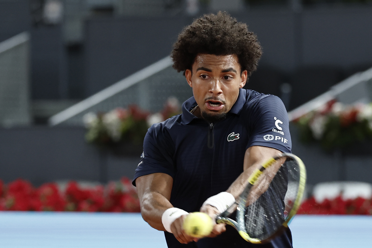 ComentarioUdeC's tweet image. #Deportes

Logra Arthur Fils las Semifinales en Madrid y enfrentará a Sinner

elcomentario.ucol.mx/?p=315236

#ElComentario #AbiertodeMadrid #ArthurFils