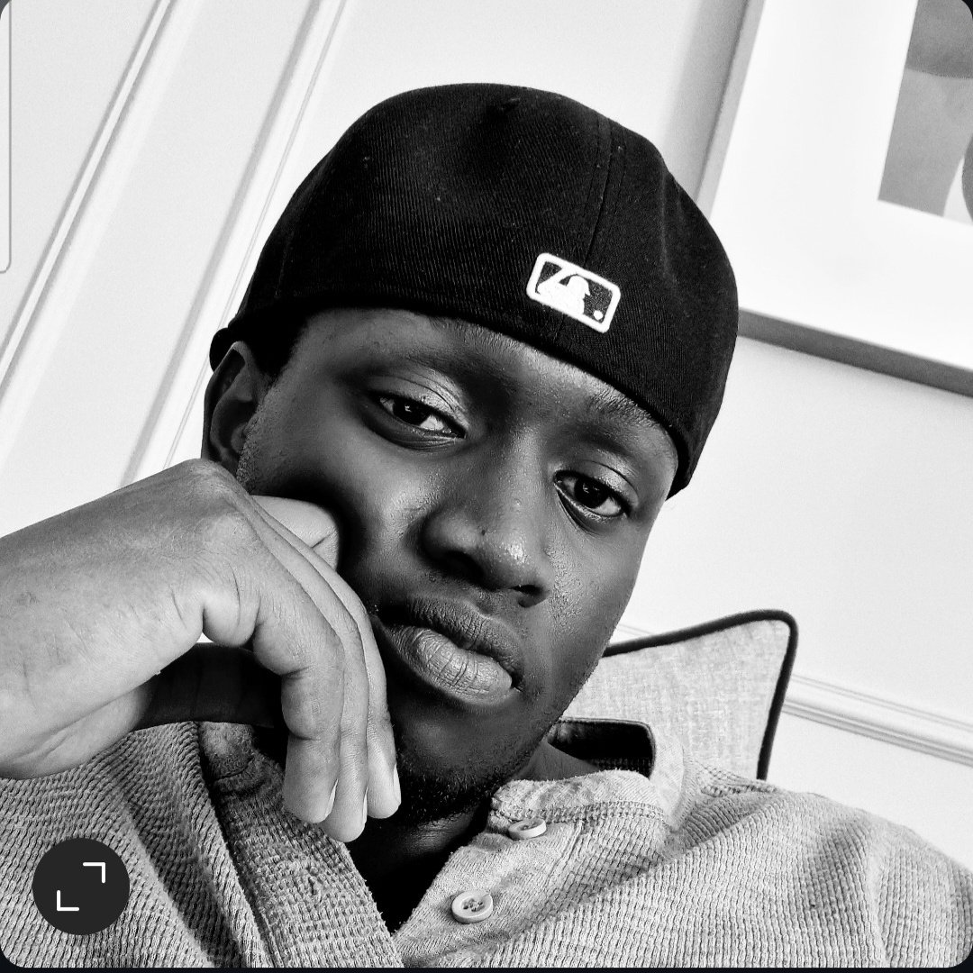 ADVOCATEakim081's tweet image. #NewProfilePic