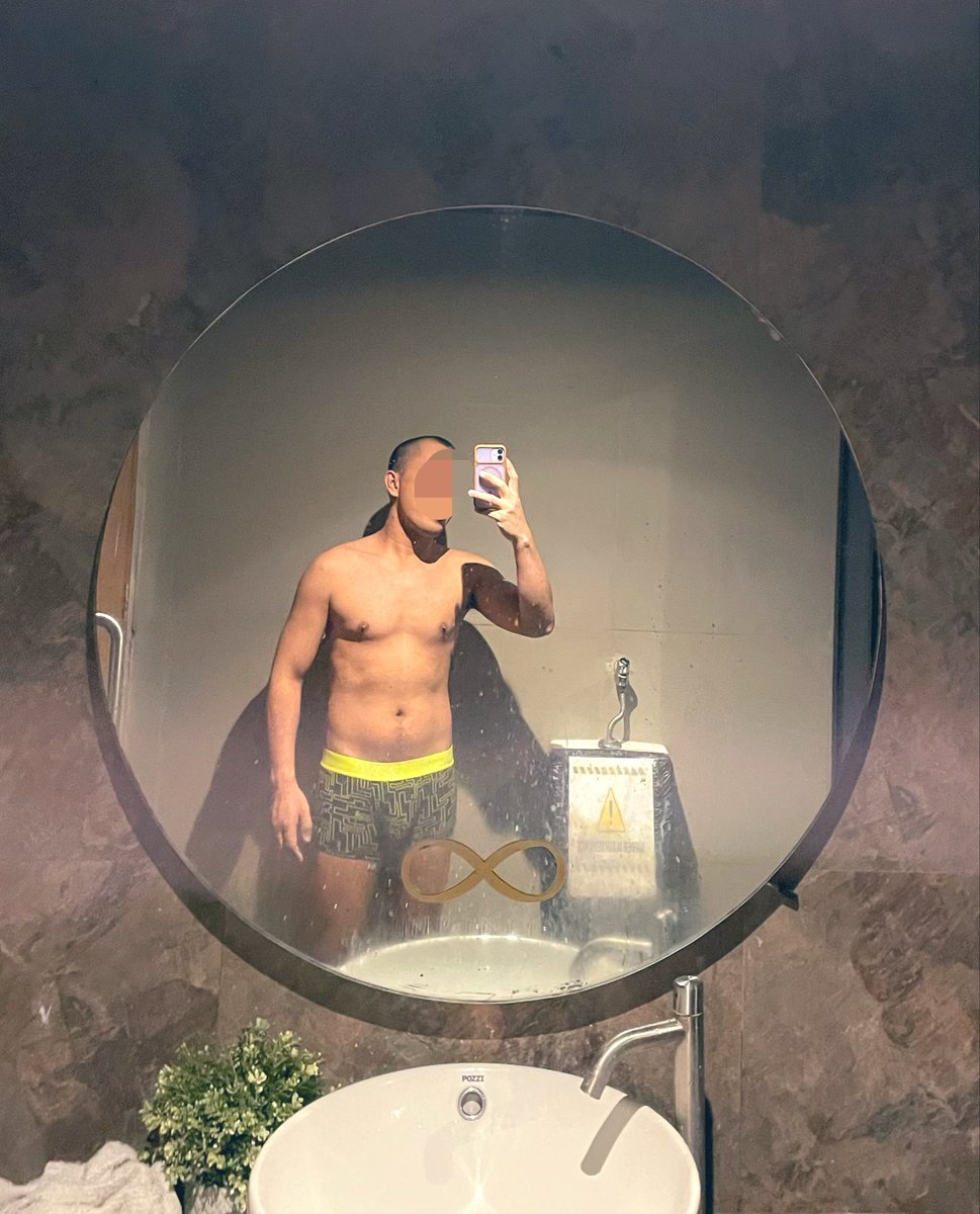 Valentino tweet media