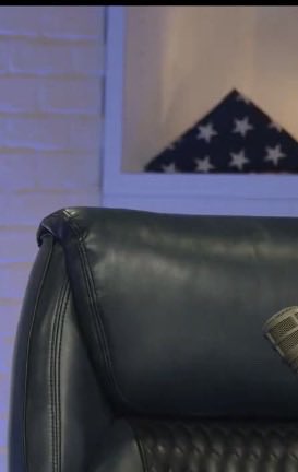 Drew tweet media