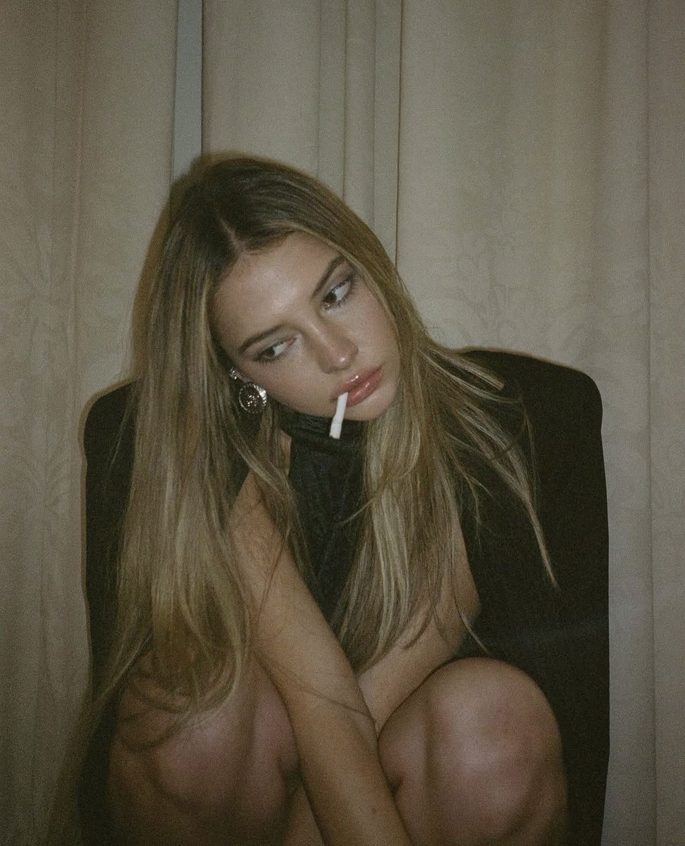 𐙚᭄𝒂𝒕𝒉̵𝒆̵𝒏̵𝒂̵ ִֶָ. . tweet media