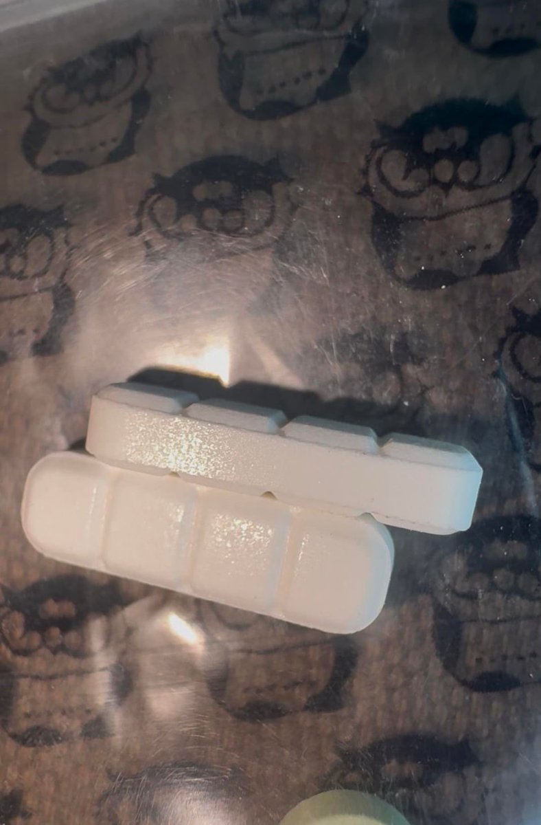 S💊U💉S💨Y tweet media