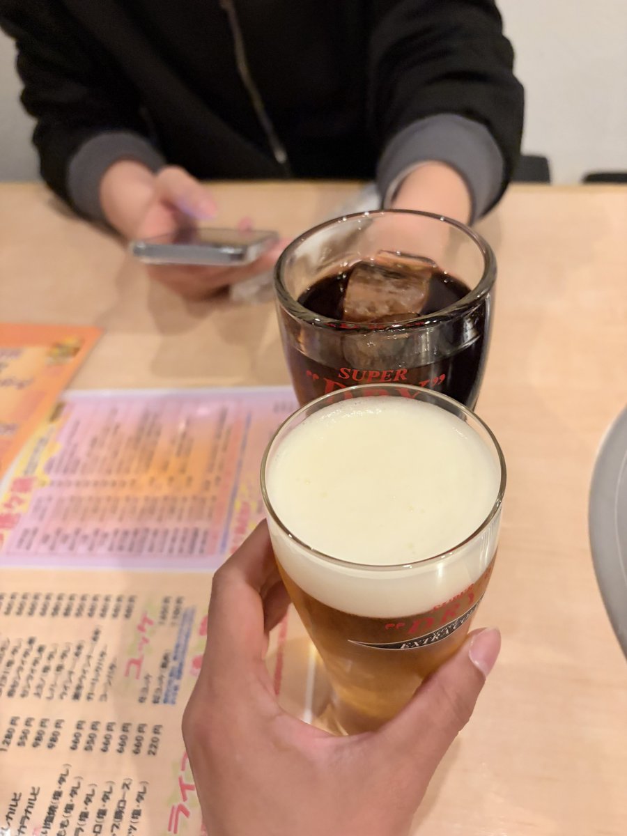 mickmick45's tweet photo. 昨日は彼女とGU行って唐々鍋に行くっていうデートだた🙌
彼女とお揃いの部屋着の半パンとデニム買ってもらったー♡
あと！これは私だけやけどSherry(灰原哀ちゃん)のTシャツも！！！
デザインもコナンコナンしてないし普段着にできそう😍
そのあと焼肉と辛い鍋ご馳走してもらった🥩🍲
彼女ありがとう♡ https://t.co/zZFsBez6hX