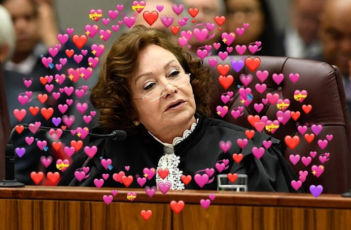 Agora que o Messias foi rejeitado, se indicassem a Nancy Andrighi, eu de bom grado acamparia na frente do senado, faria greve de fome e passaria dias gritando o nome dela até ela ser aceita