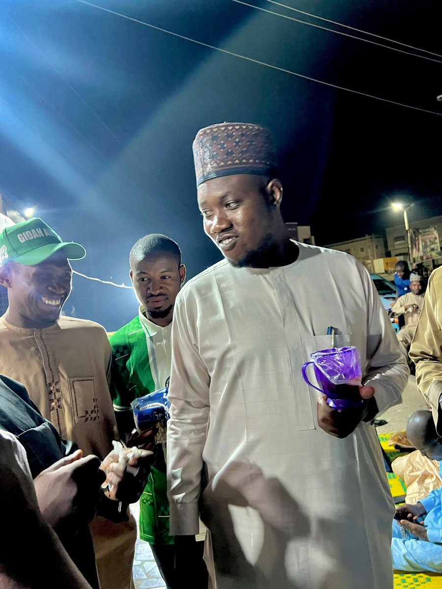 Naci Karo da wannan picture din ne a Facebook <a href="/MSIngawa/">MS Ingawa</a> Yana wannan kokarin ne dan duk ya hade kan matasan Jahar katsina.

Barka da kokari