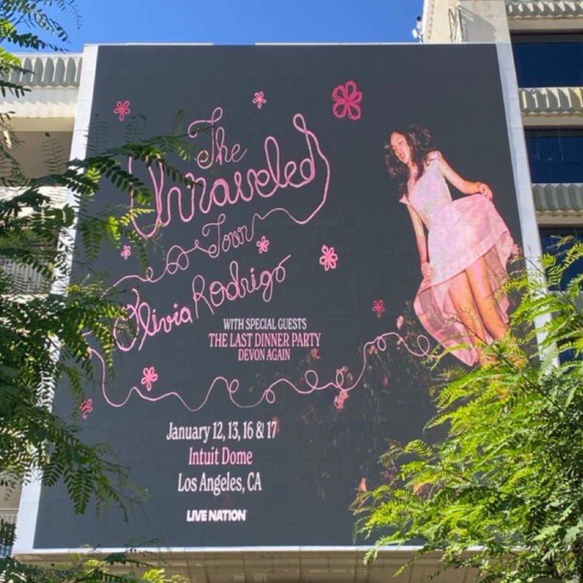 Fan Olivia Rodrigo Charts tweet media