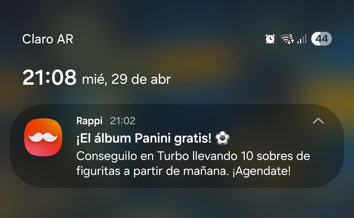 Si hacen suficiente silencio se pueden escuchar los tiros que se están pegando los que pagaron 15k o más por el album que mañana dan gratis