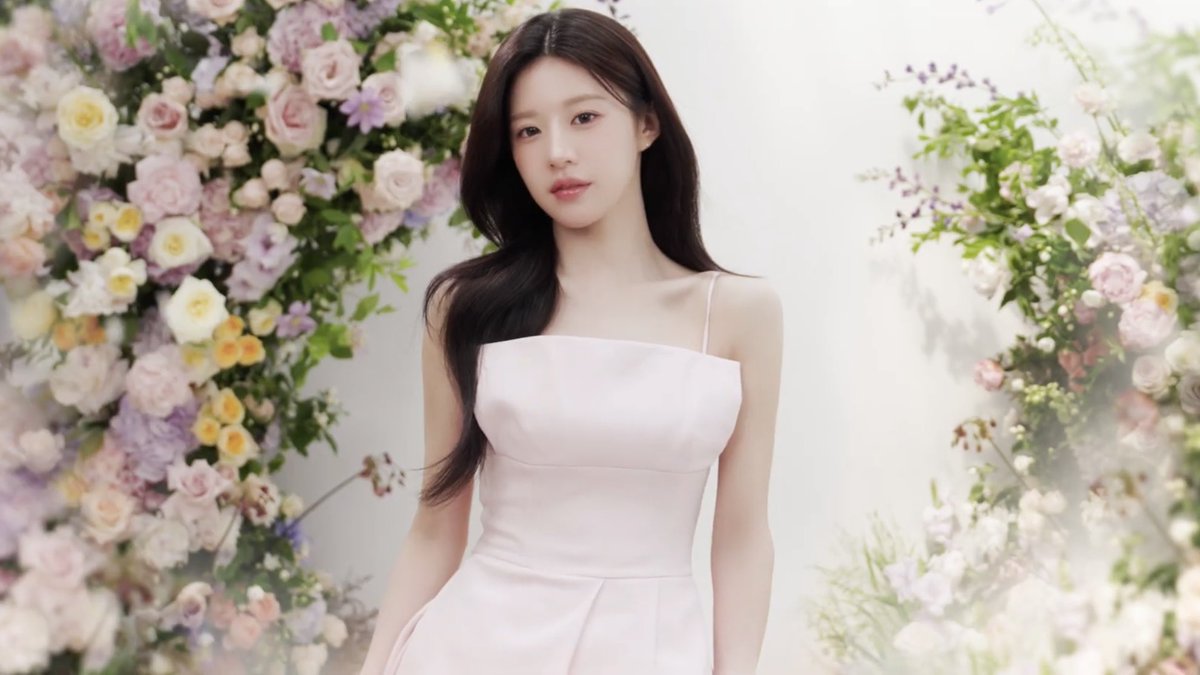 go younjung tweet media