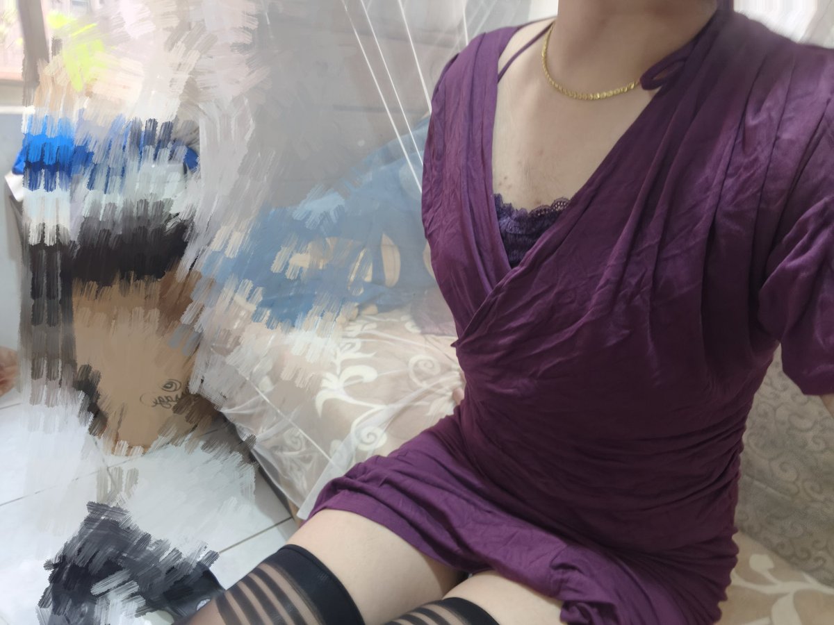 JDx3e's tweet photo. 喜歡哪個呢？
#偽娘 #絲襪 #母狗 #肉便器 https://t.co/JQj3KEeYit
