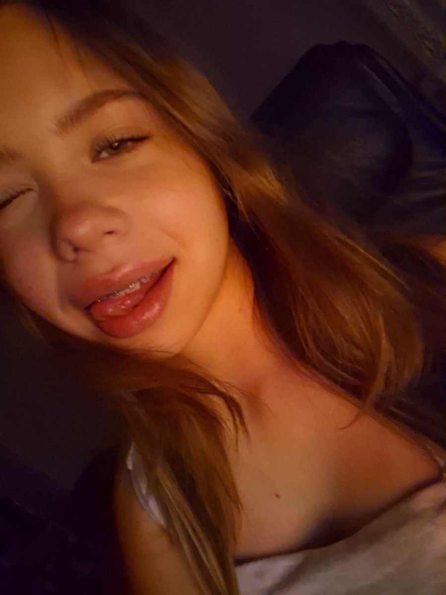 Alicee tweet media