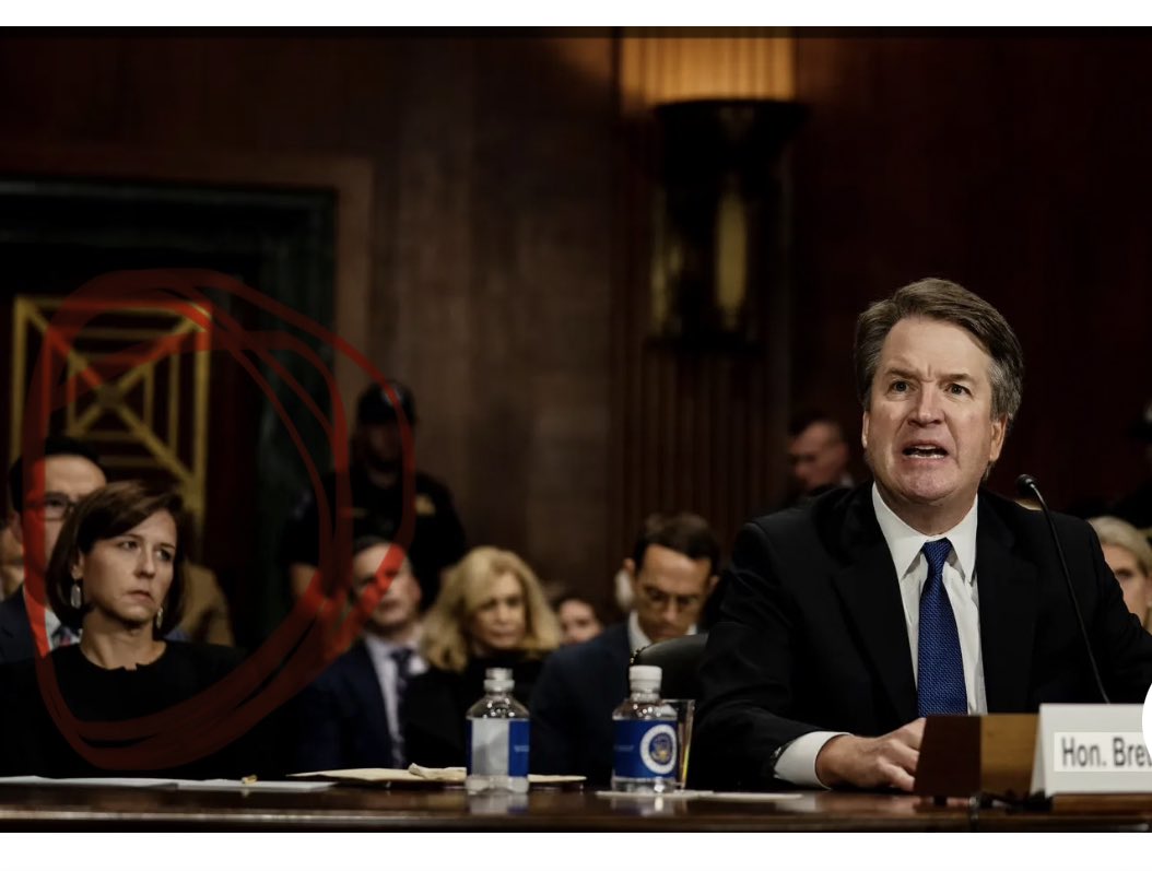 Big3GOATRace's tweet image. When you fully realize you’ve married a highly underqualified blowhard with alcohol challenges and have to sit there and watch him blow himself up under oath … 

#Squee