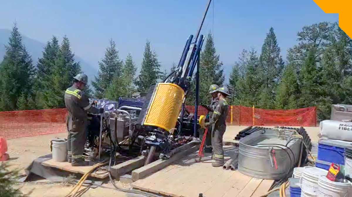 Resolution_LTD's tweet image. 👉 DRILL RIGS SECURED 👈

The Phase 2 diamond drilling program of up to 13,700 metres across up to 45 holes, targeting #tungsten and #gold mineralisation, will commence at the Horse Heaven #Gold #Antimony #Tungsten Project next week.

Read all the details:
resolutionminerals.com/investor-centr…