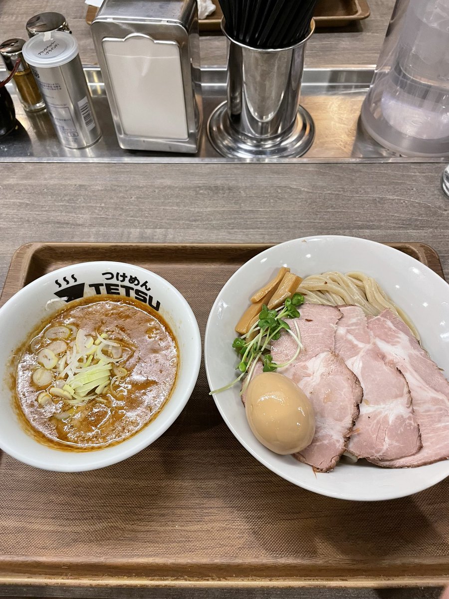 ハリー tweet media