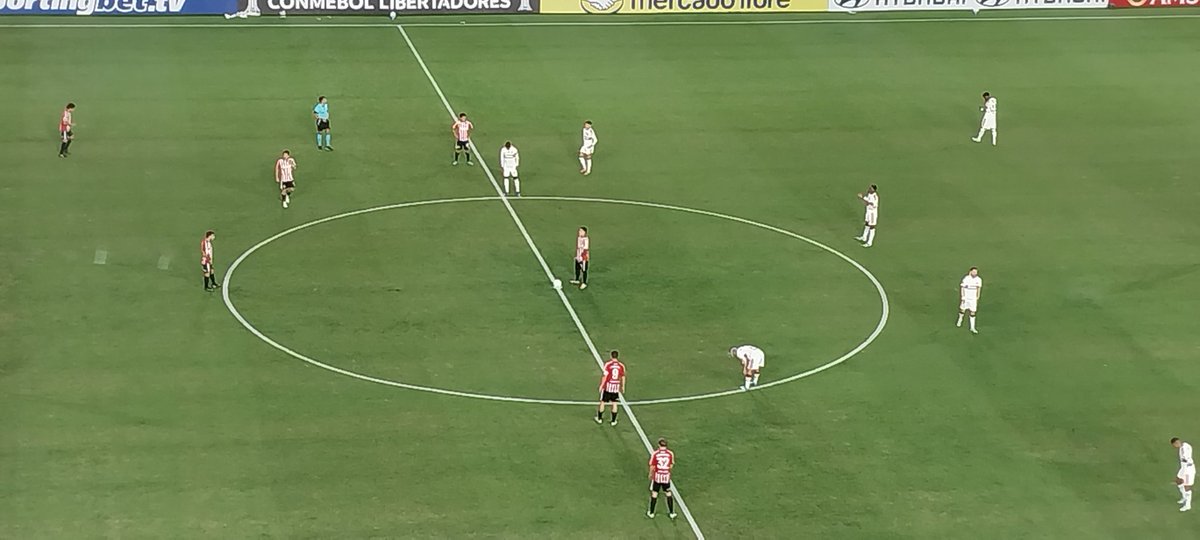 supertransmi's tweet photo. Juegan en Uno
#Estudiantes 0
#Flamengo 0 https://t.co/2a3jGbLkFF