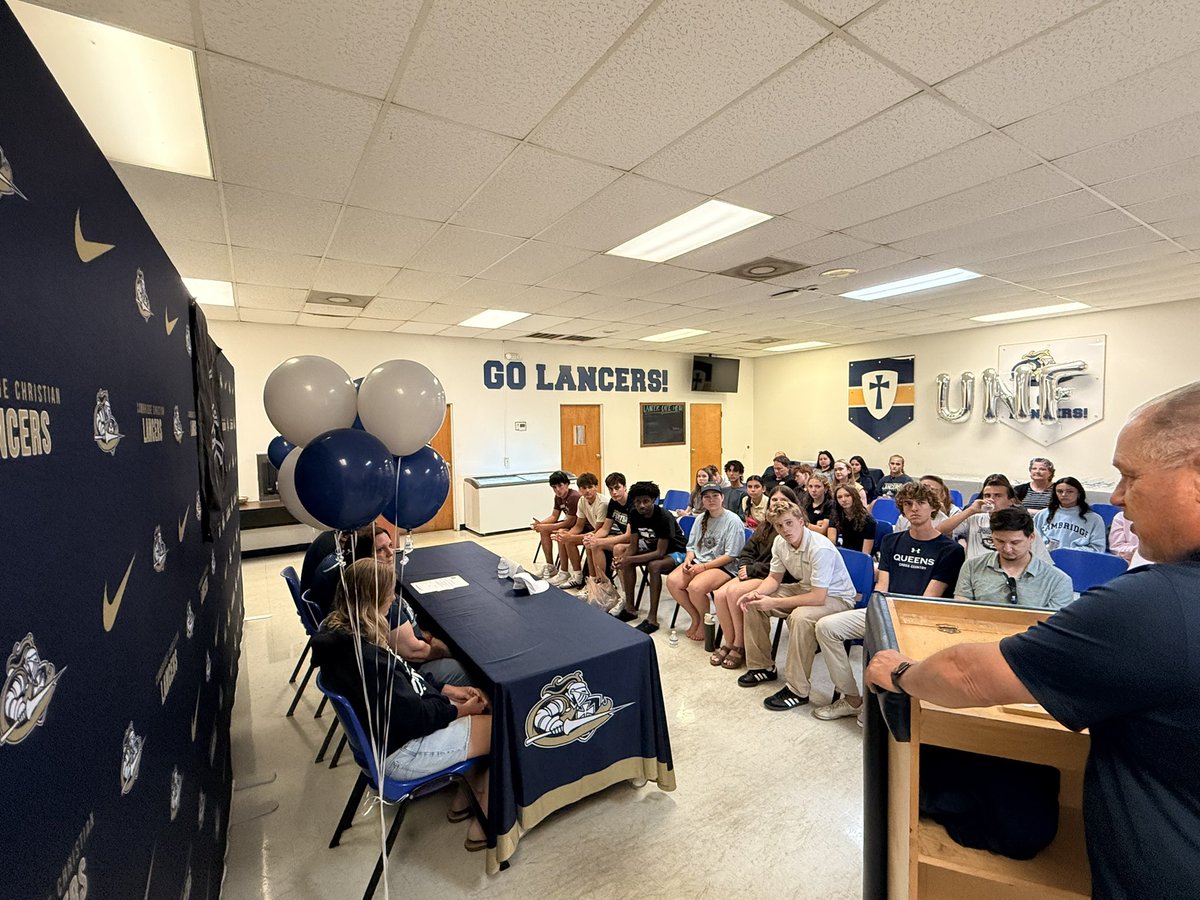 ccslancers2's tweet photo. It was an excellent afternoon celebrating with @ccslancers2 cross country runner Landon Johnson (β26) who signed his NLI to compete with the University of North Florida. Great job Landon, we are so proud of you! #GoLancers #GoOspreys https://t.co/J0R4X2PnMF
