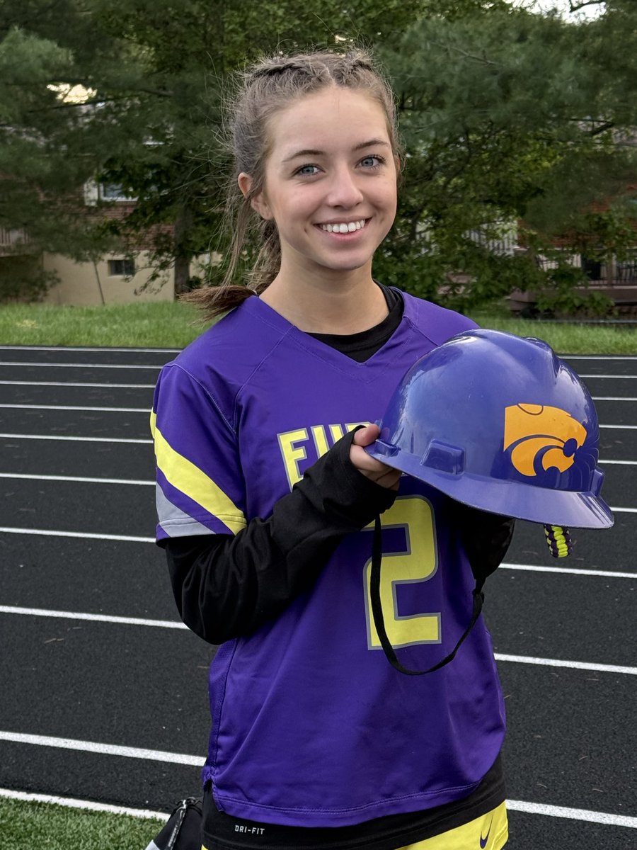 CoachMittler's tweet photo. JV won their game tonight against Lindbergh. Our Hard Hat Winner was sophomore attacker Izzy for having some great cuts, for working with the offense, and for setting up plays. https://t.co/VTxjFST8Wt