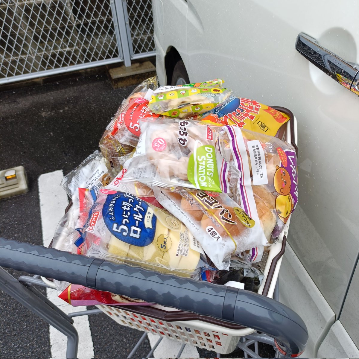 ちい tweet media